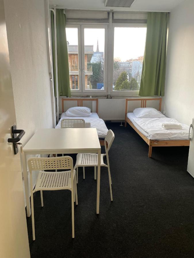 The College Group Hostel Budapest Ngoại thất bức ảnh